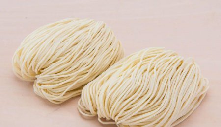 火熱的面條市場(chǎng)，正在走向自動(dòng)化、健康化